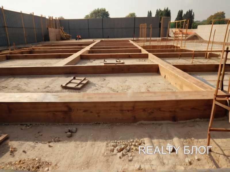 Уход за кирпичной поверхностью после строительства