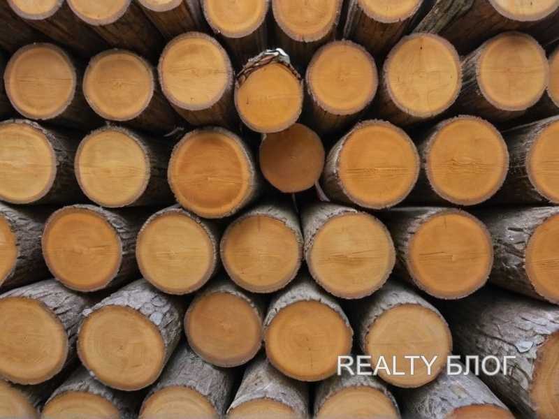 Сборка косоуров и крепление ступеней